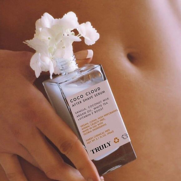 TRULY Beauty: Coco Cloud After Shave Serum - Picture 4 of 7